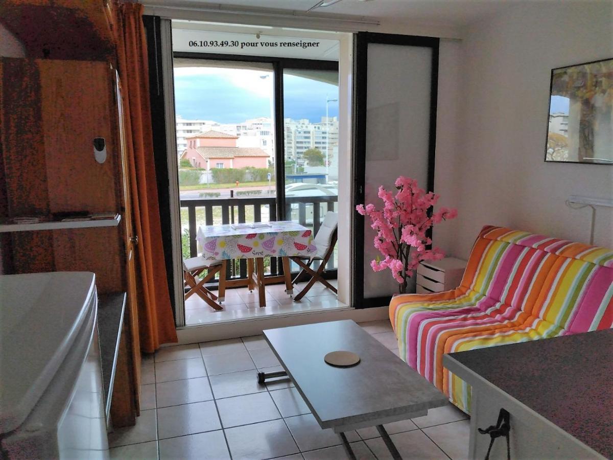 Le Canou Canet-en-Roussillon Esterno foto